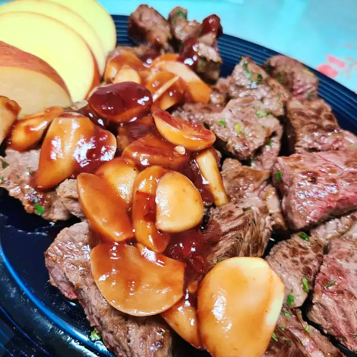 생방송 오늘저녁 홍대입구 서교동 5&#44;900원 1인 혼밥 스테이크 맛집