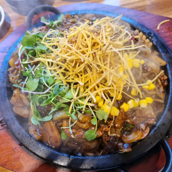 생생정보 대결 맛 대 맛 돌판 한우 짜장 vs 돌판 해물 짬뽕 음식점 위치