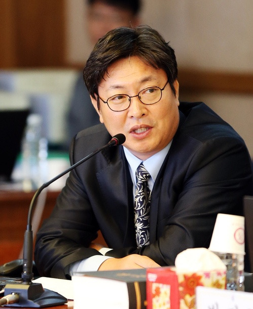 이춘석 법사위원장