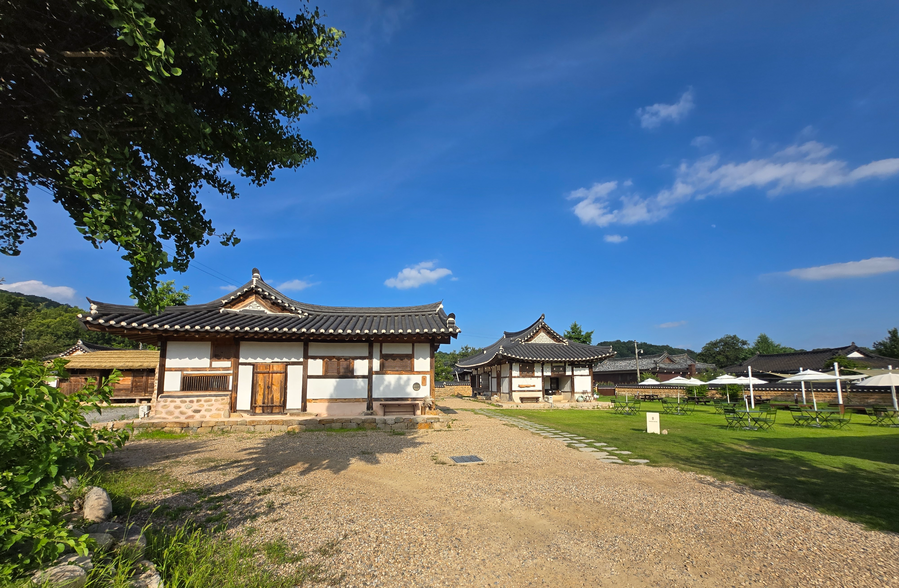 문경 김룡사 계곡 근처 카페 화수헌
