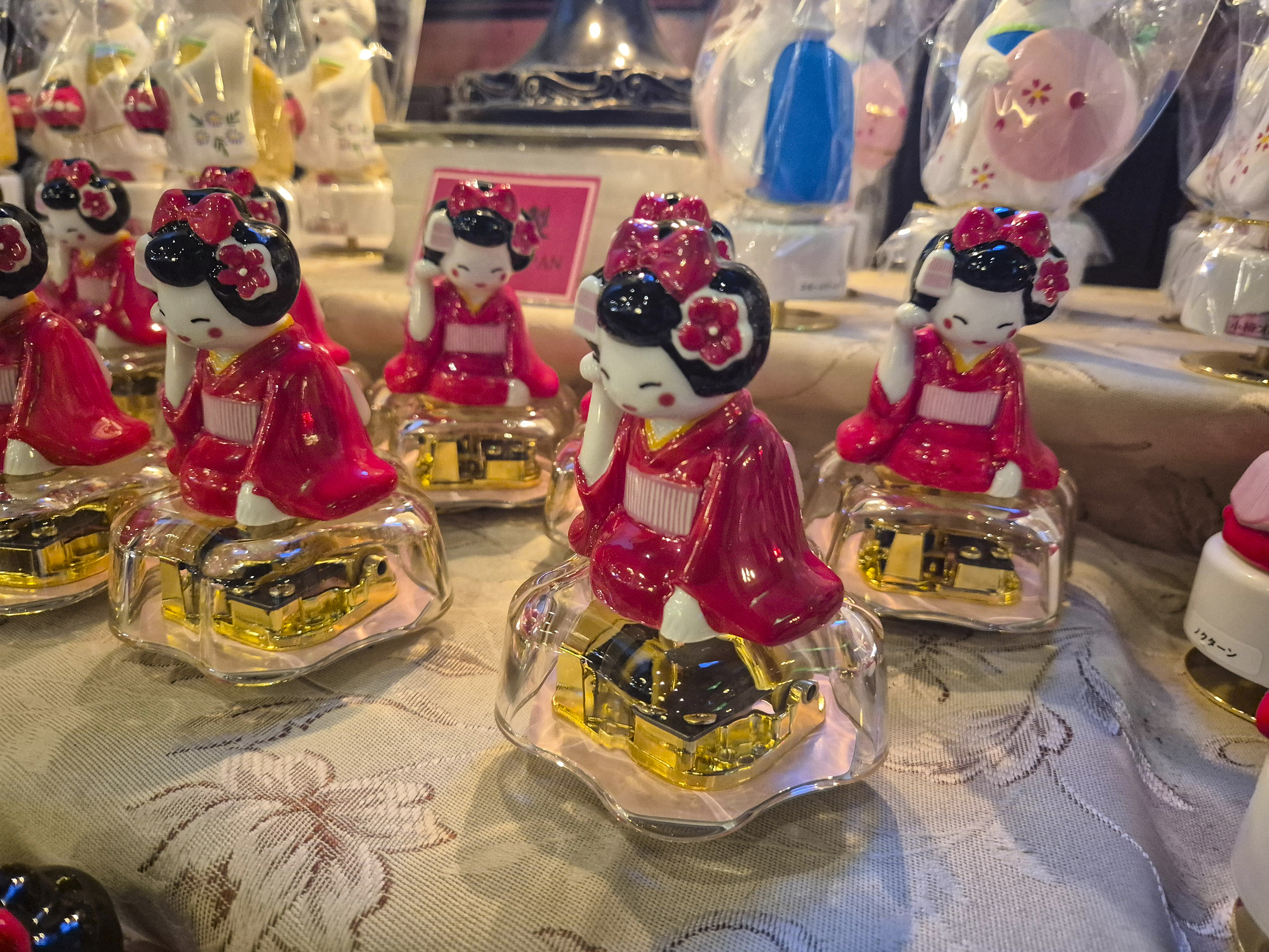 기모노 입은 오르골 확대