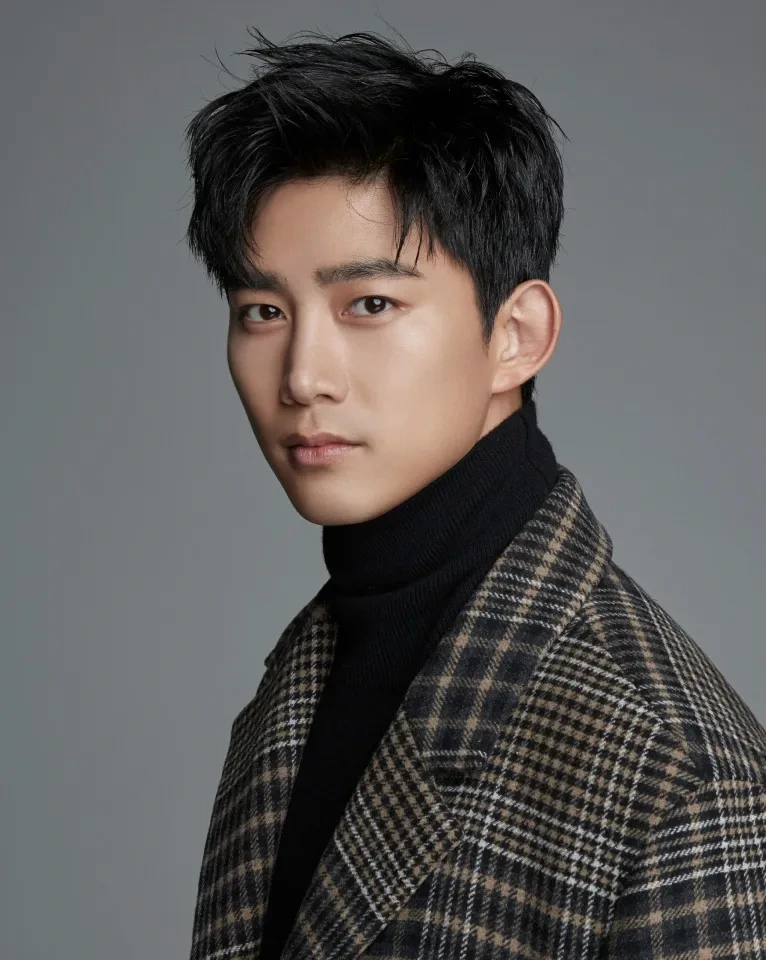 옥택연