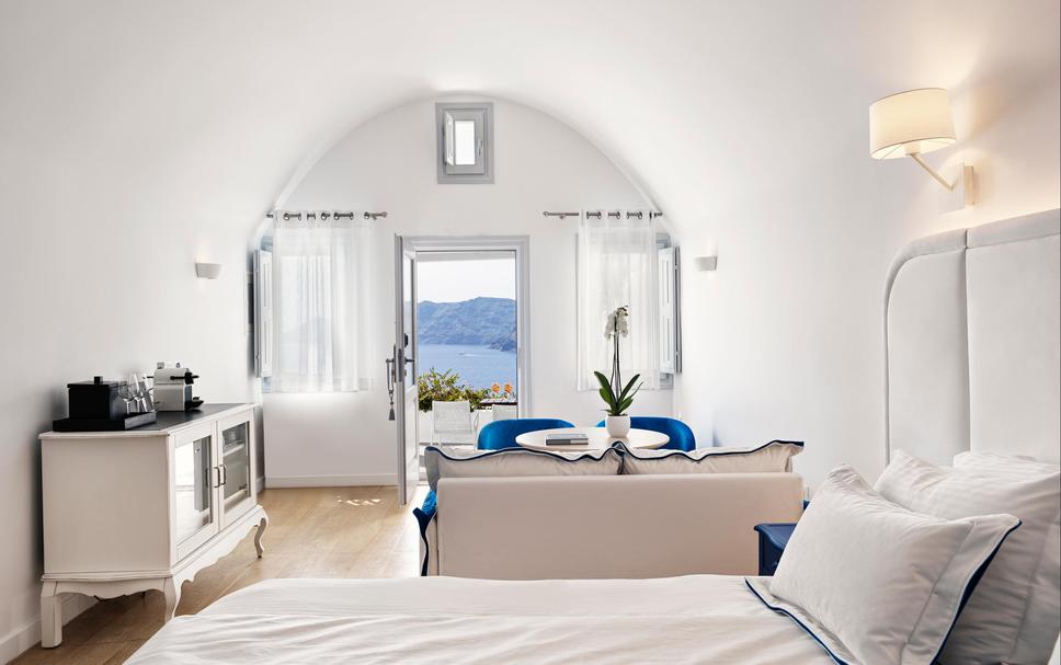 유럽 산토리니 그리스 위치 좋은 숙소 추천 카티키에스 호텔