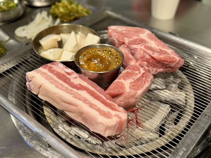 분당 정자동 고기집 '돈멜'