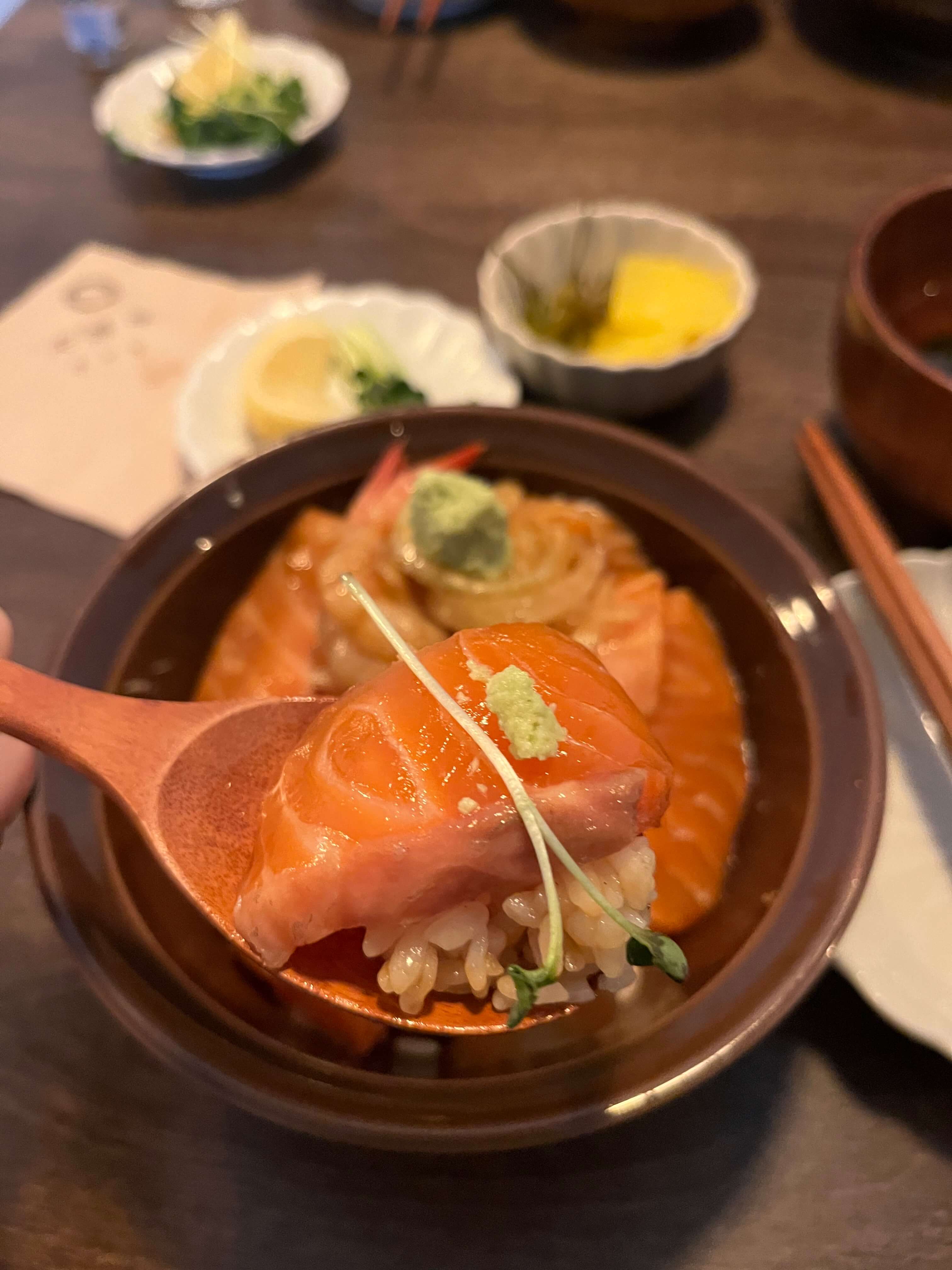 소유사케동