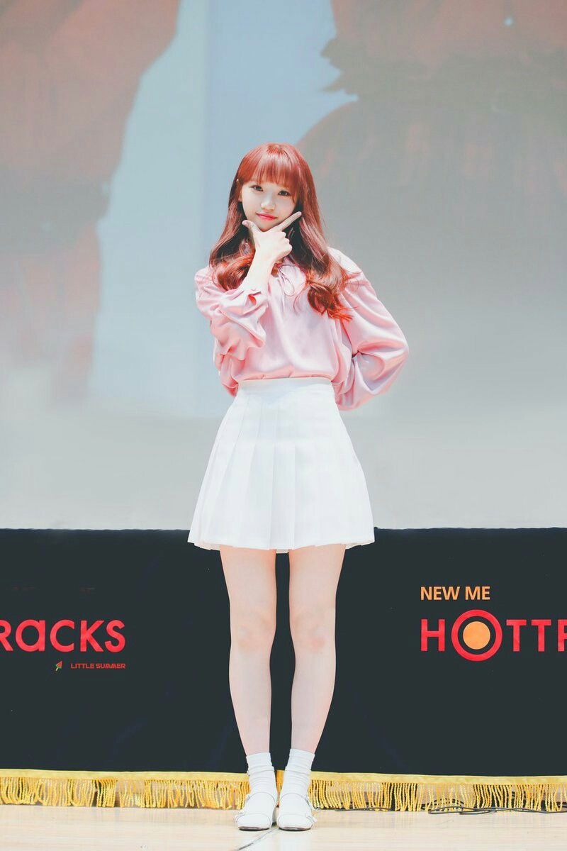 김채원 사진 모음