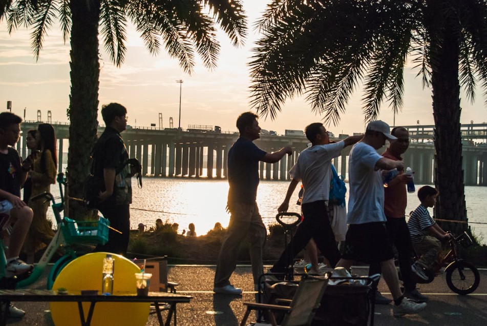 걷기를 습관화한 사람들이 말하는 변화 관련 사진