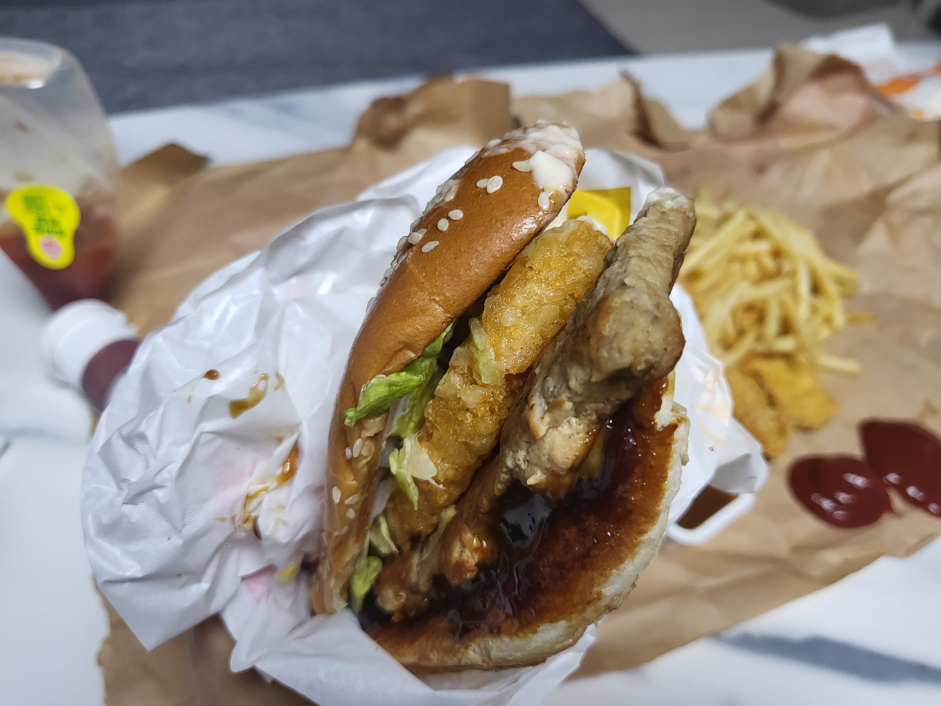 맥도날드 동수원GSDT점 행운골드버거외 후기-22