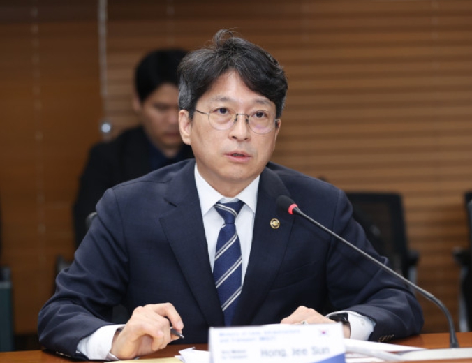 홍지선 국토교통부 장관