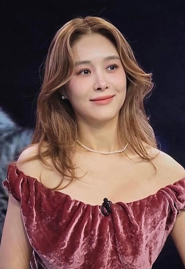 2026년 보도에 실린 옥주현 인물 사진
