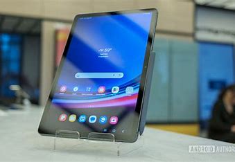 갤럭시탭vs아이패드:2025년학생용태블릿&amp;#44;뭐사야할까?((Galaxy Tab vs iPad: Which is the Best Tablet for Students in 2025?))
