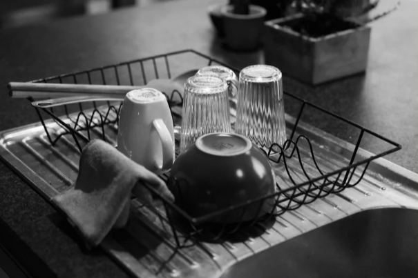 식기건조대 물때 제거하고 깨끗하게 유지하는 법