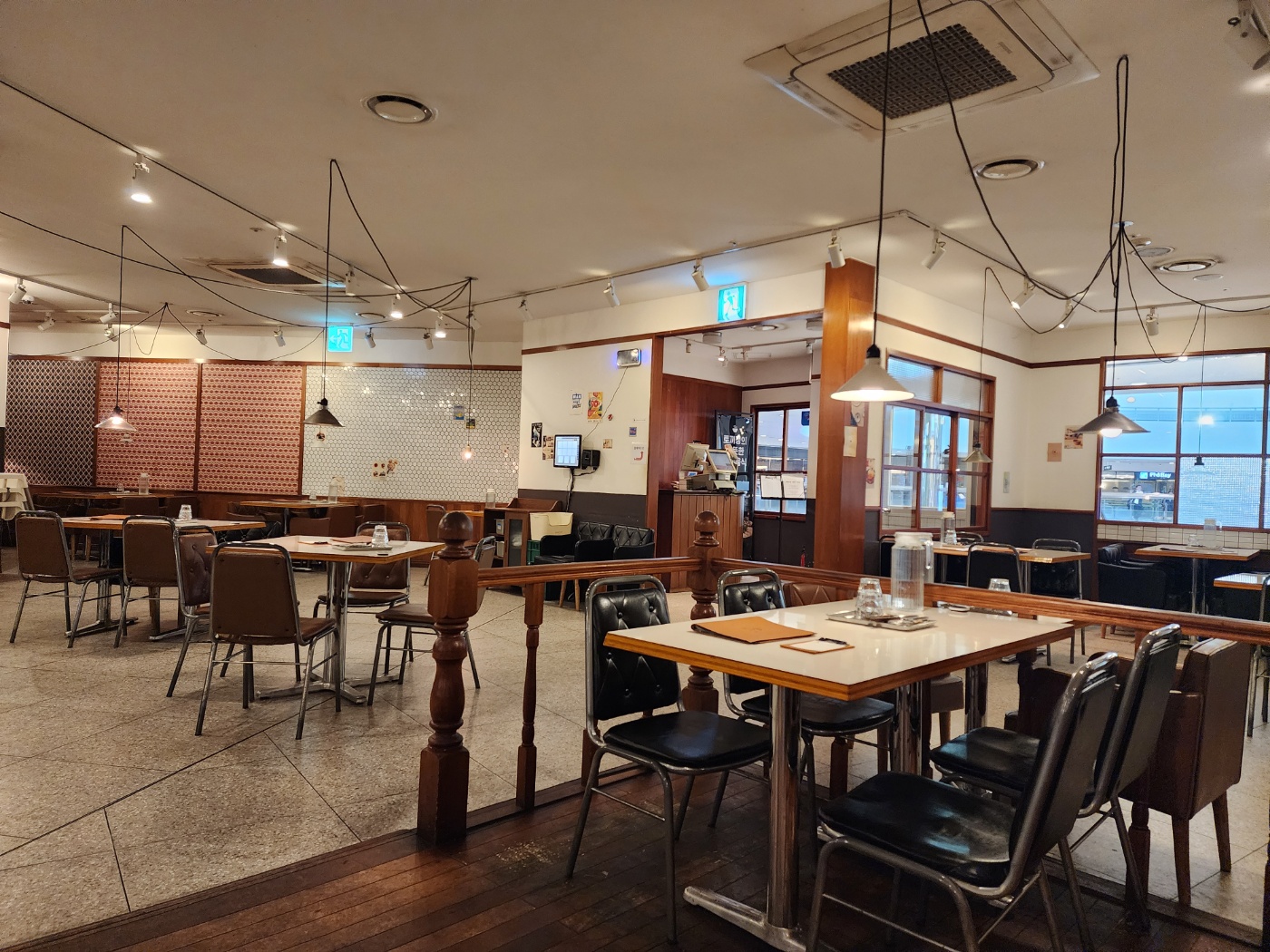 토끼정내부인테이러모습