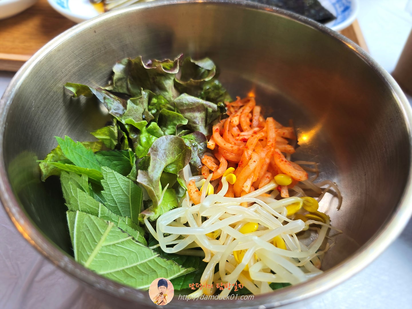 두루치기 정식(된장찌개 + 야채비빔밥)