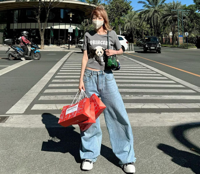 산다라박 사복