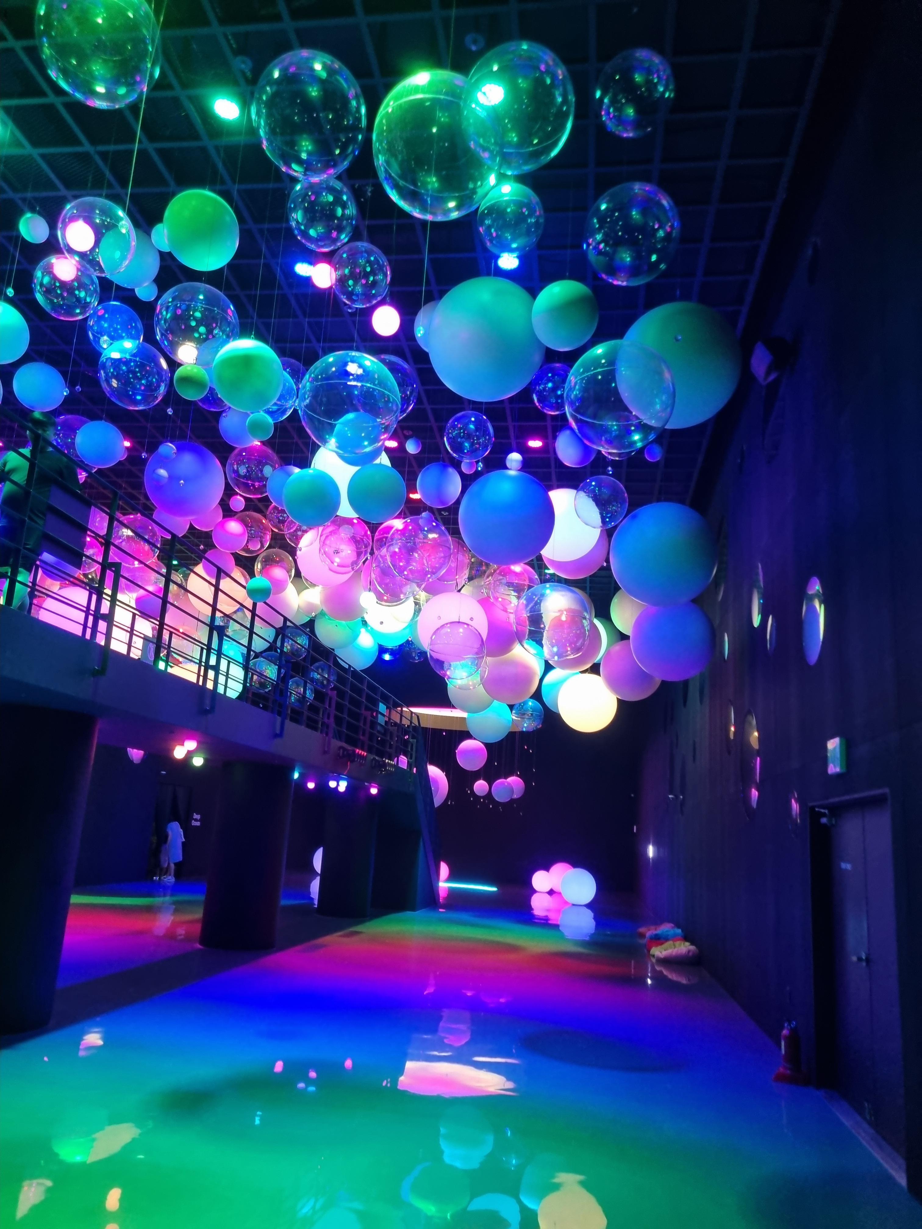 뮤지엄 딥다이브