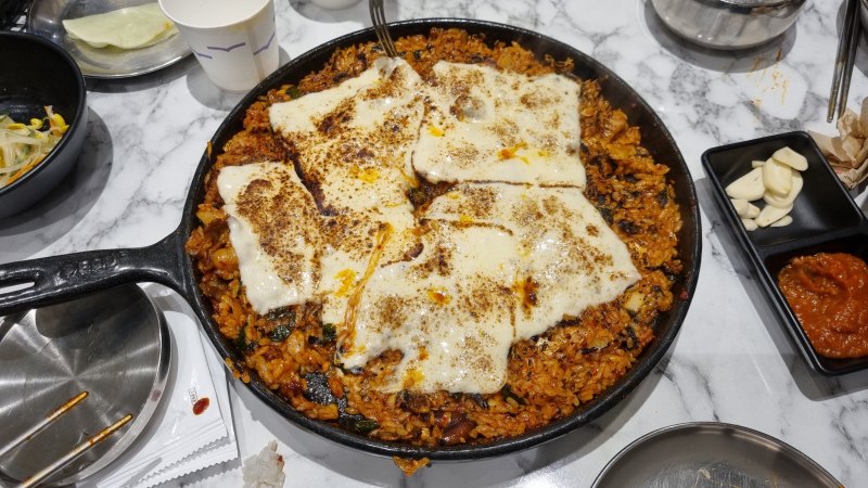 볶음밥 배는 따로 있다