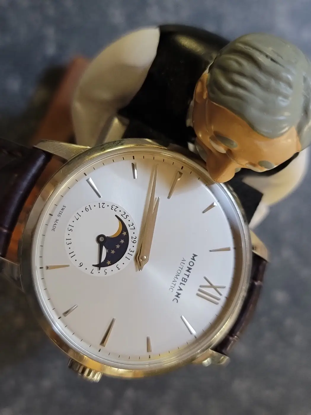 몽블랑 마이스터스튁 헤리티지 문페이즈