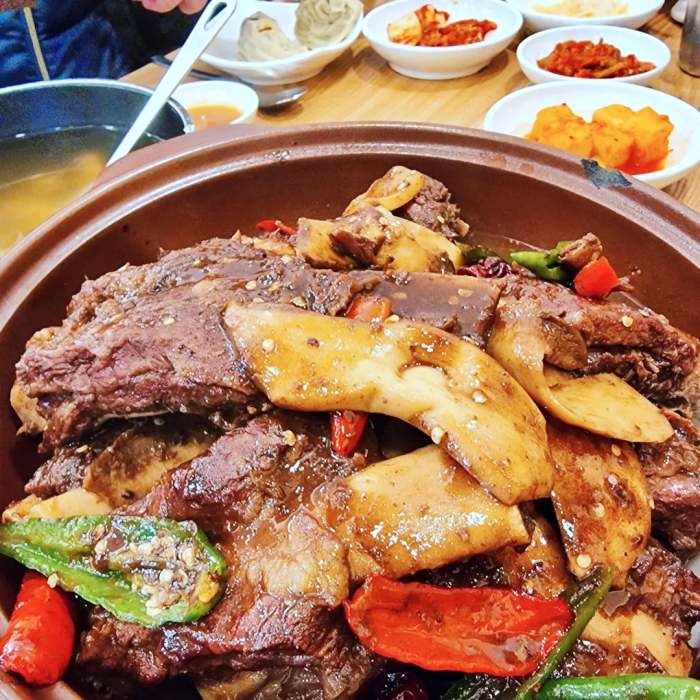 어서와 한국은 처음이지 소갈비찜 간자미무침 김치 3종 만두 회냉면 막걸리 영국 신사 친구들 편 압구정 신사 맛집 위치