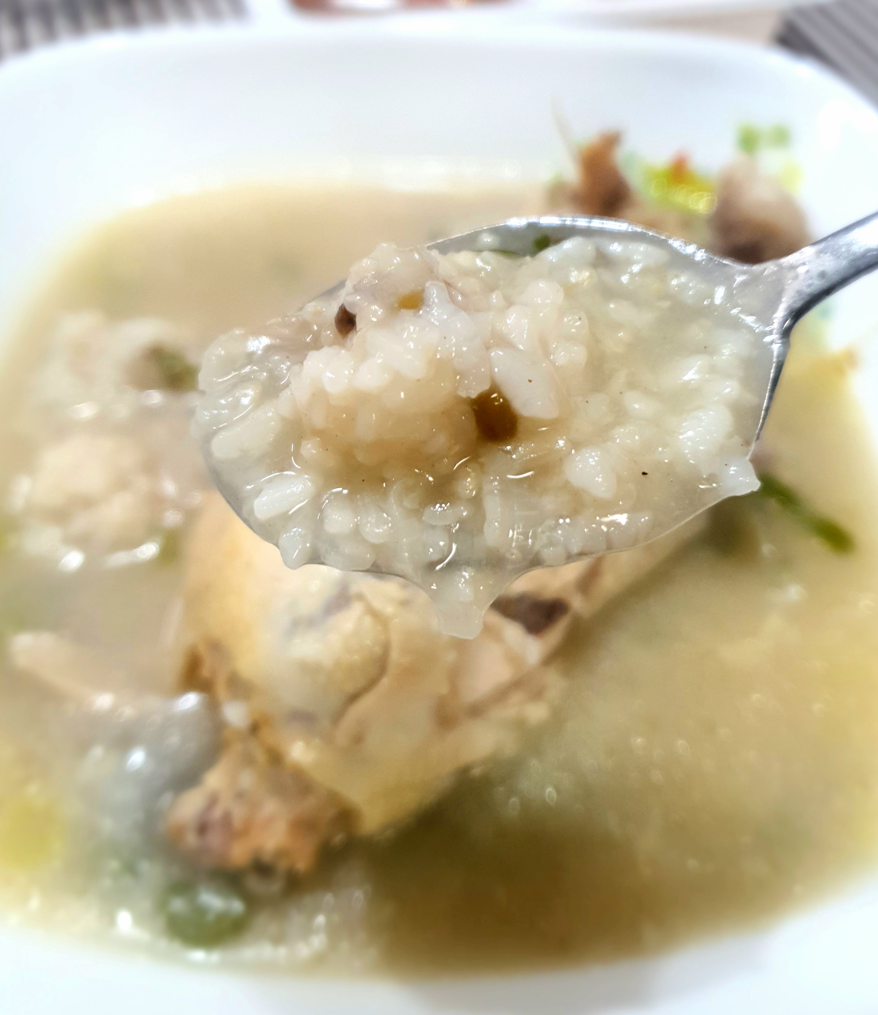 녹두-찰밥이-따뜻하게-데워졌습니다.