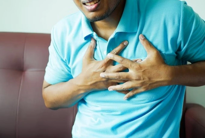 기침 가슴통증 폐통증 원인 관련 질병