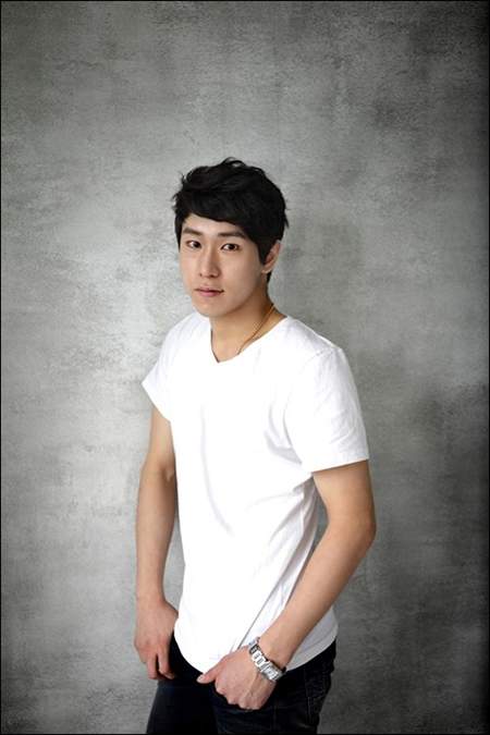 조형균 프로필