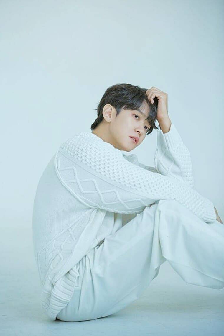 가수-강균성