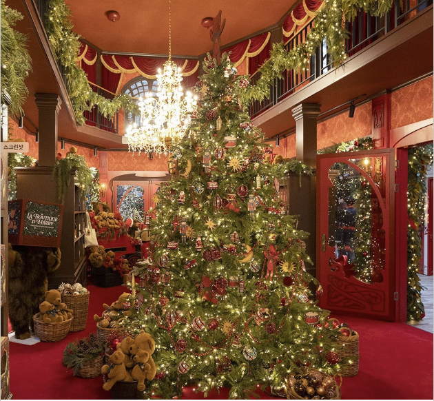 유럽분위기 크리스마스 : 더현대 서울