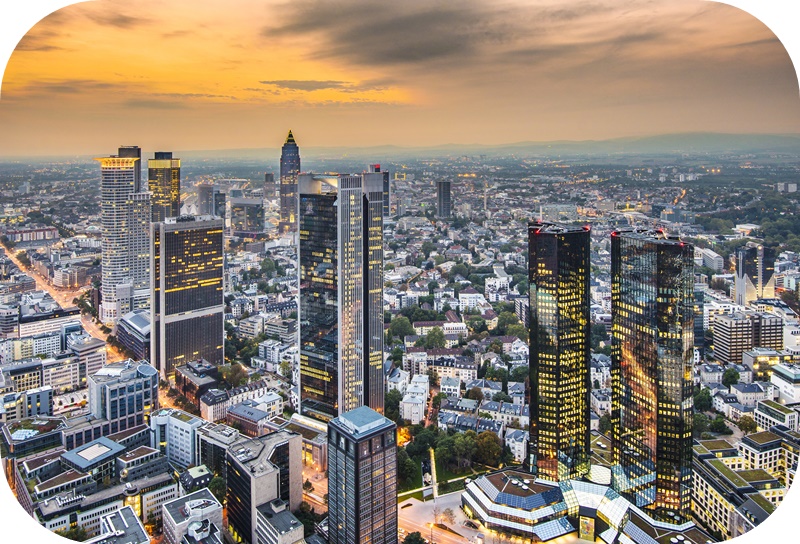 독일-프랑크푸르트-도심-고층건물-해질녘-야경-항공뷰-내려다본-파노라마뷰
