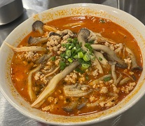 똠양쌀국수