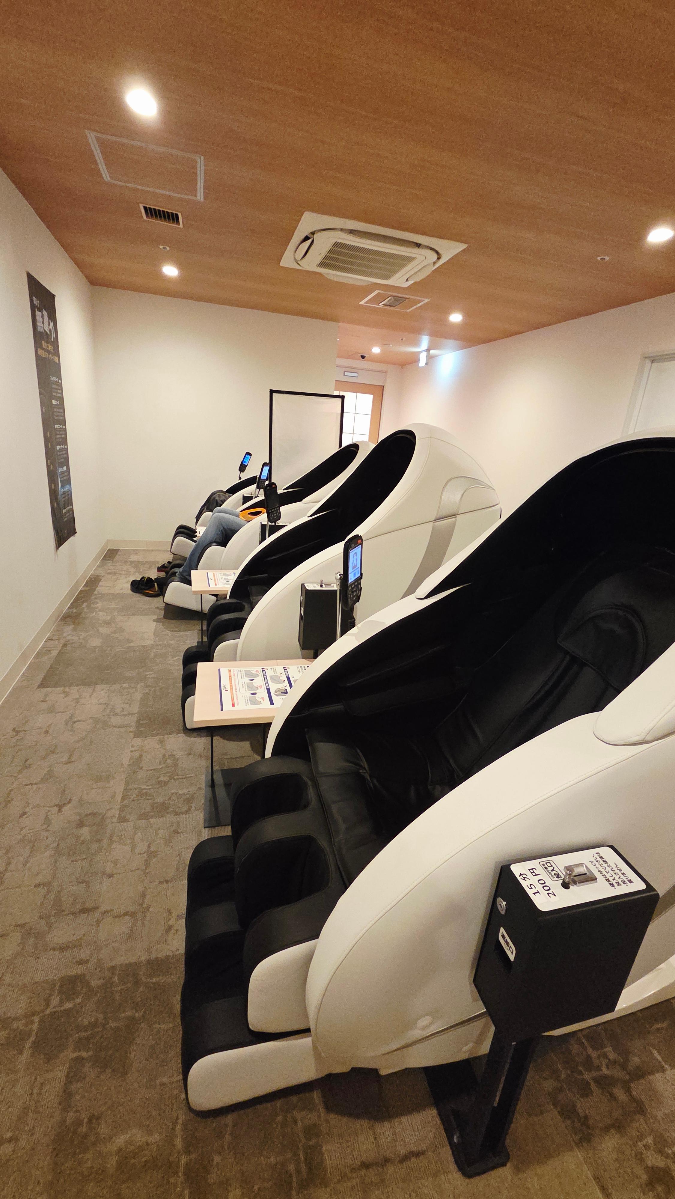 구마모토 REF 호텔 대욕장 안마의자 존