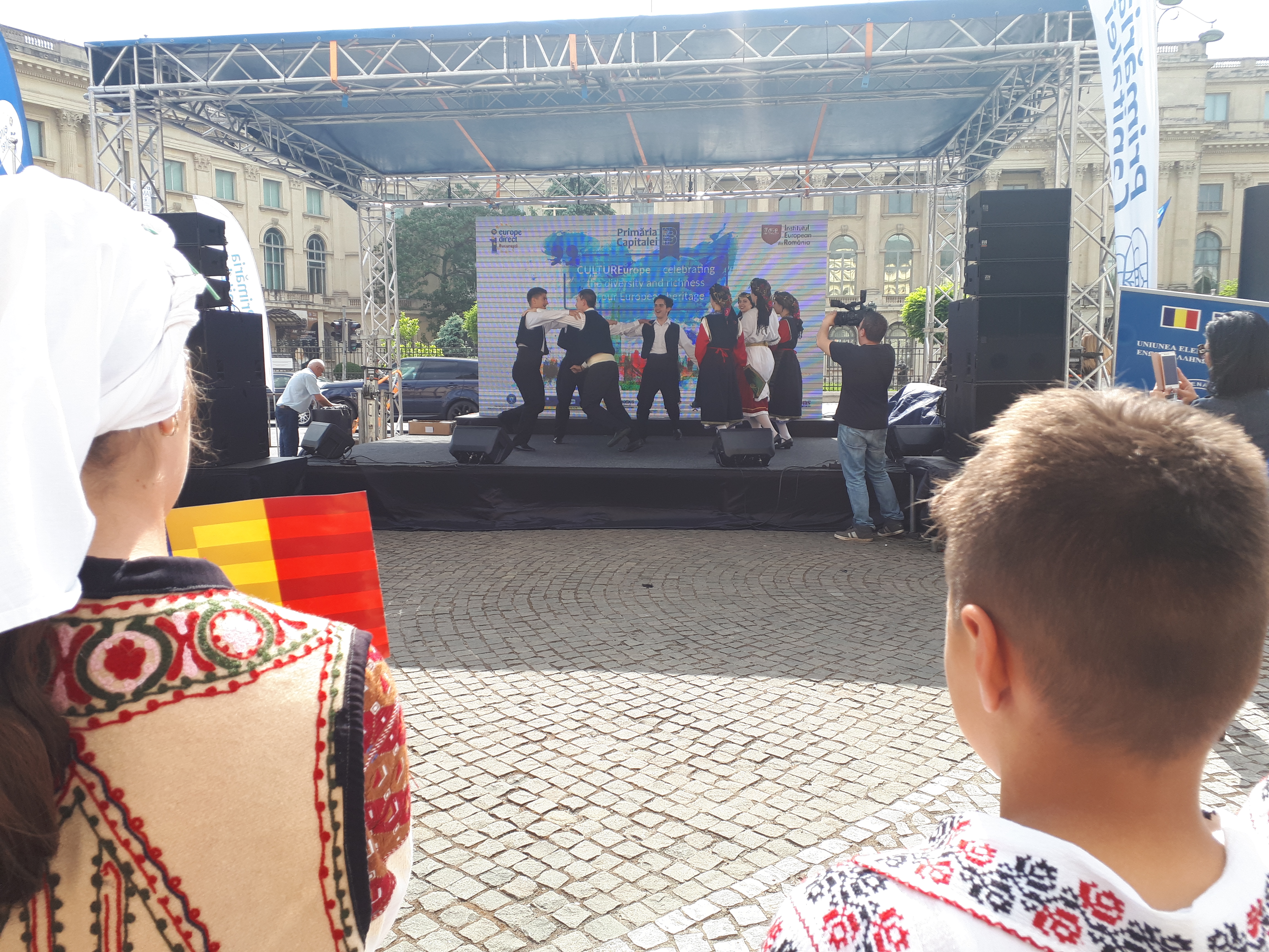 루마니아 부쿠레슈티 전통 공연