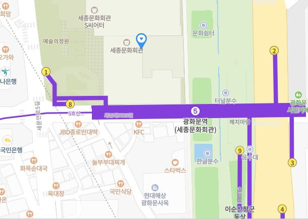 뮤지컬 빠리빵집, 그리움이 만든 기적, 지금 여기 우리, 우연히 일하게 된 빠리빵집에서 젊은 엄마, 젊은 아빠를 만나게 된다. 엄마를 위해 주인공 성우는 두사람이 사랑에 빠지도록 과거를 바꾸기로 결심하면서 특별한 스토리가 시작됩니다. 빠리빵집을 통해 시간 여행을 하는 따뜻한 작품입니다. 정보를 참고하시기 바랍니다.