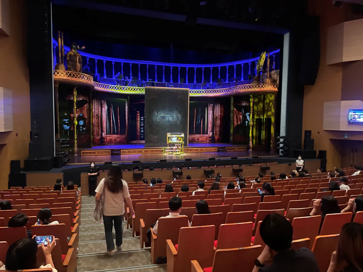 뮤지컬-젠틀맨스-가이드-정상훈,-김범,-허혜진,-김아선｜공연정보-포토존-1층-VIP-교환권-관람후기