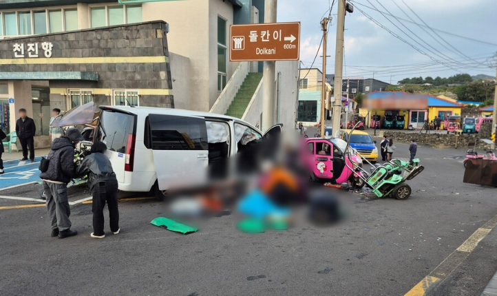 제주 우도 승합차 사고 운전자 급발진 주장