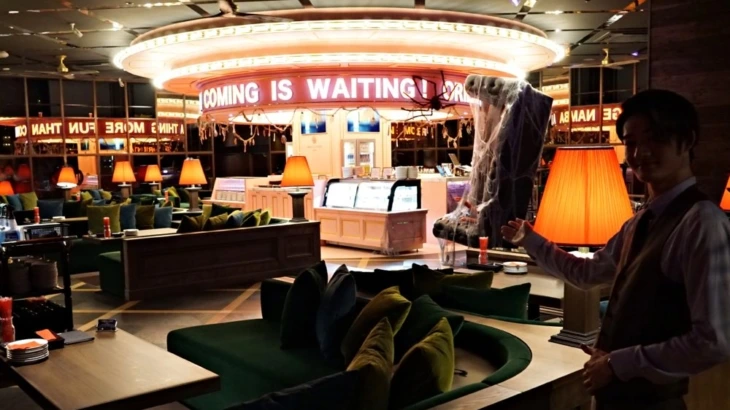 Oriental Lounge Namba