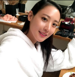 배우 수현 프로필