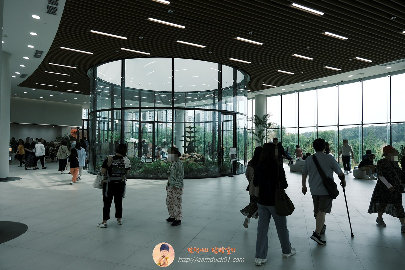 일월수목원 방문자센터