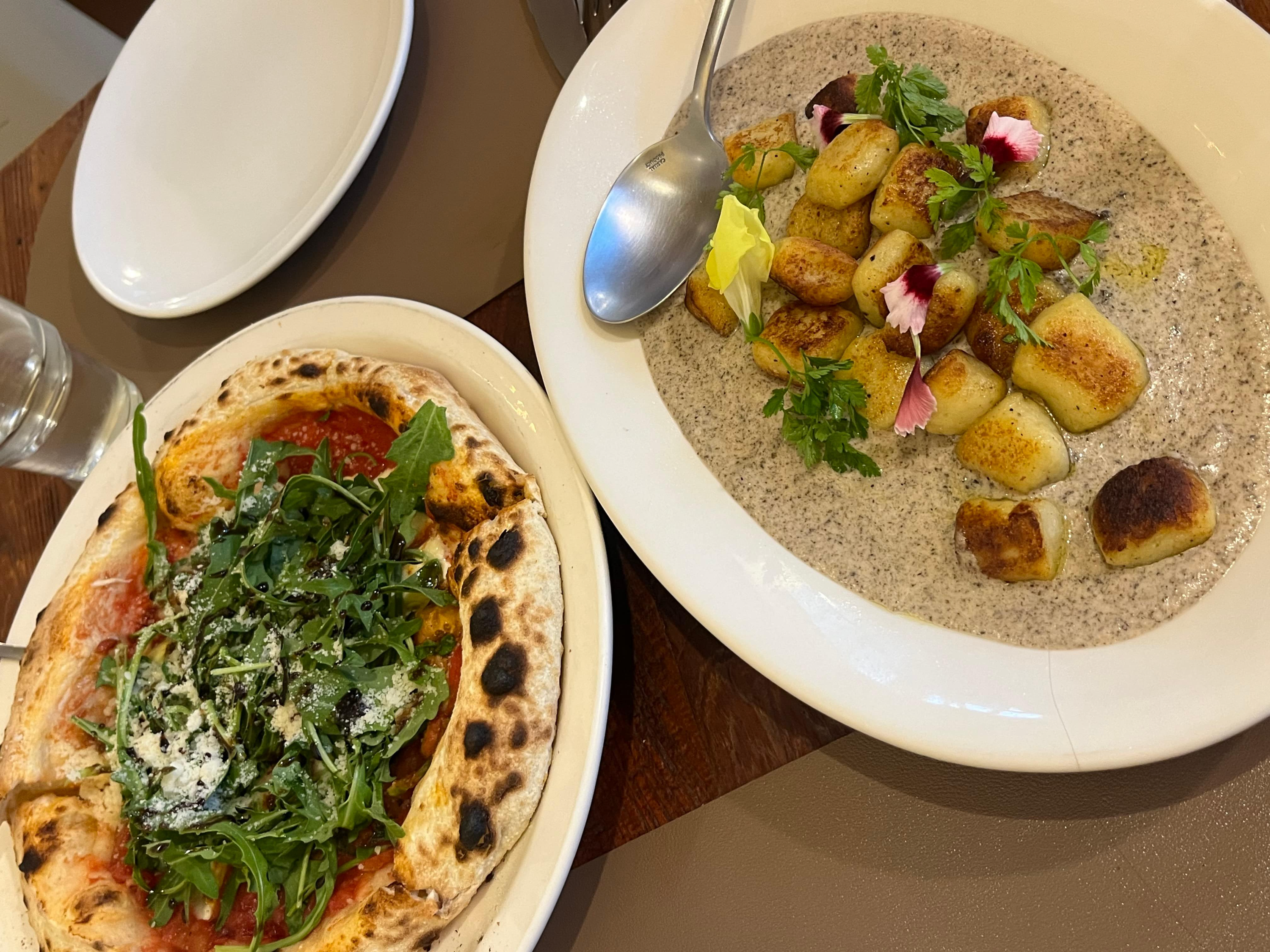 강릉시장맛집 두에시스