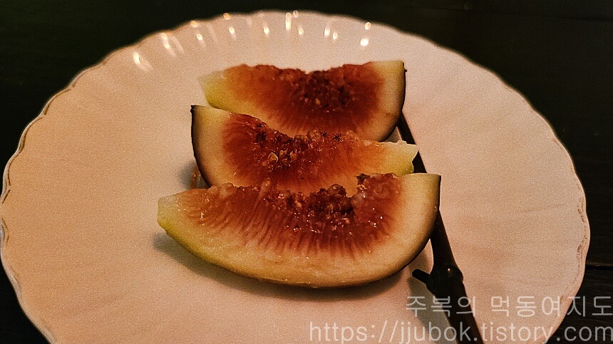 카페-코사메-무화과-디저트