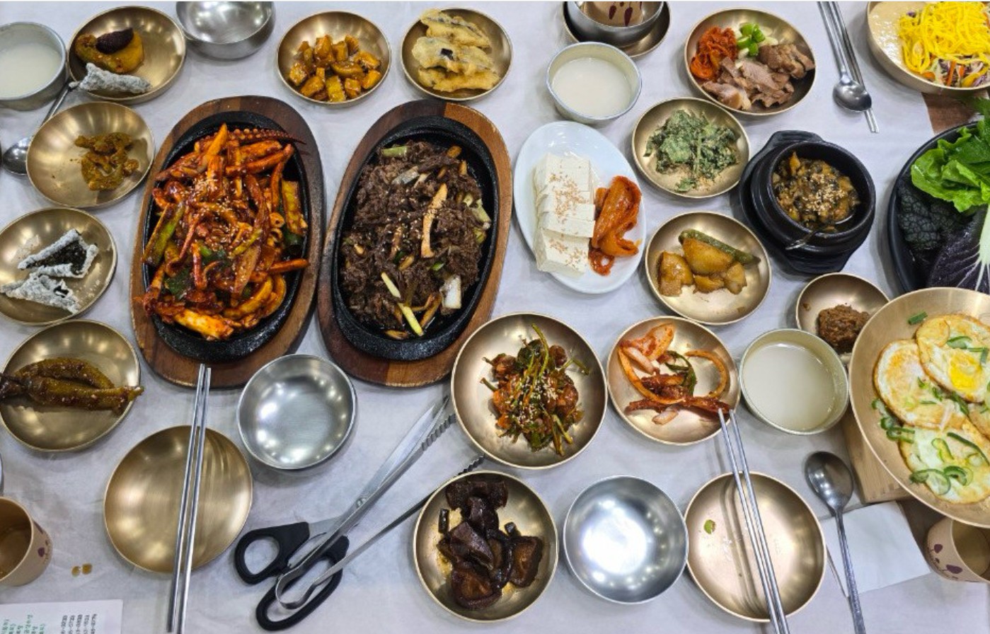 생생정보 스타밥집 김혜영 20첩한상 정식 썸네일