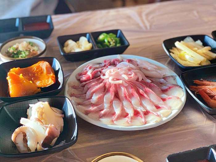 생방송투데이 하동 금오산 짚라인 오션뷰 녹차 숭어회 맛집