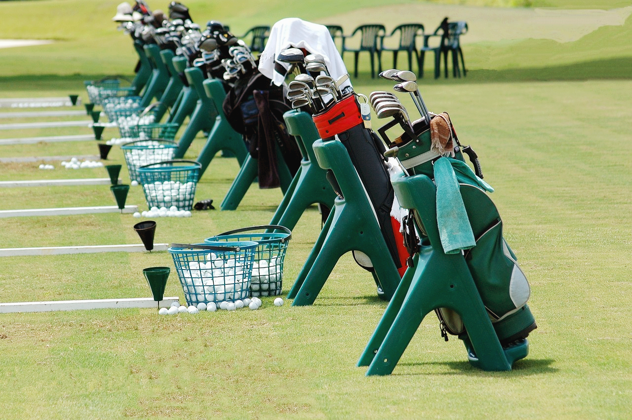 골프, 장비, 드라이빙 레인지
