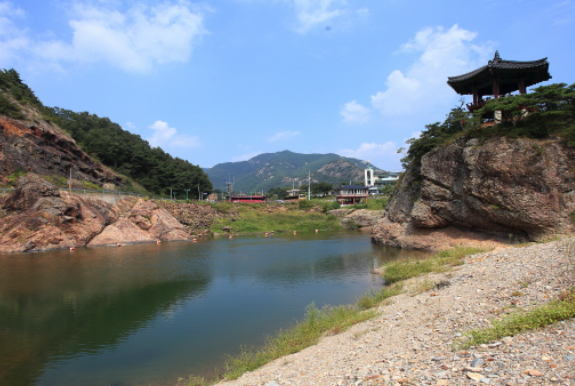  월류봉 