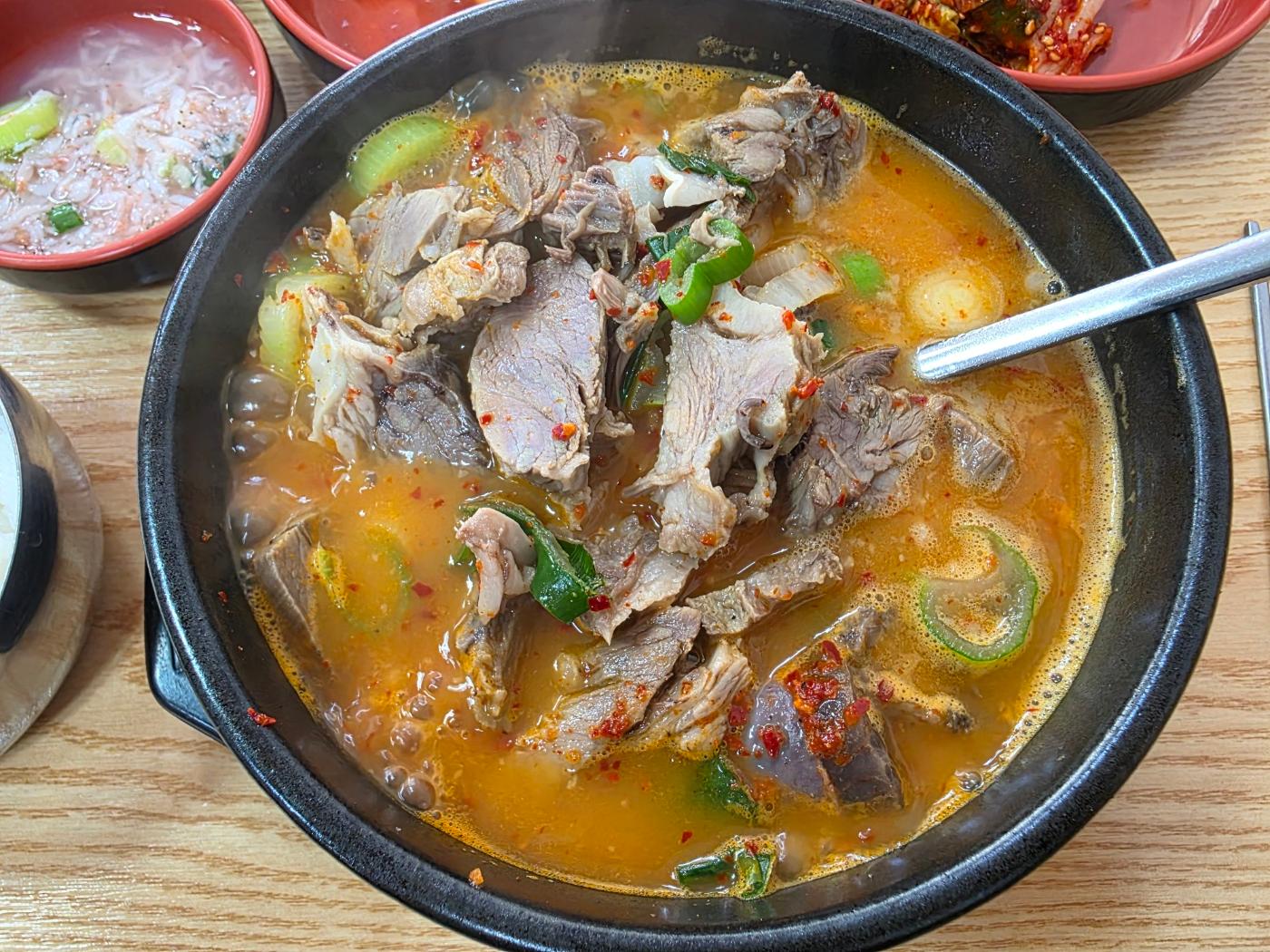 포천순대국 고기 듬뿍