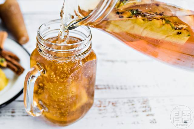 복부지방분해 차 추천 콤부차 폐경 후 뱃살 관리