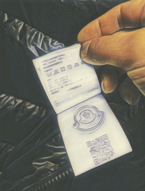 다운 재킷 안전하게 손 세탁하는 방법