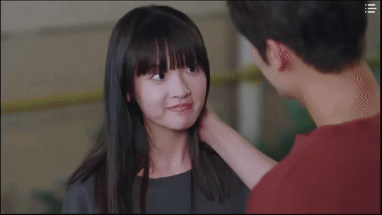 독가동화 키스신