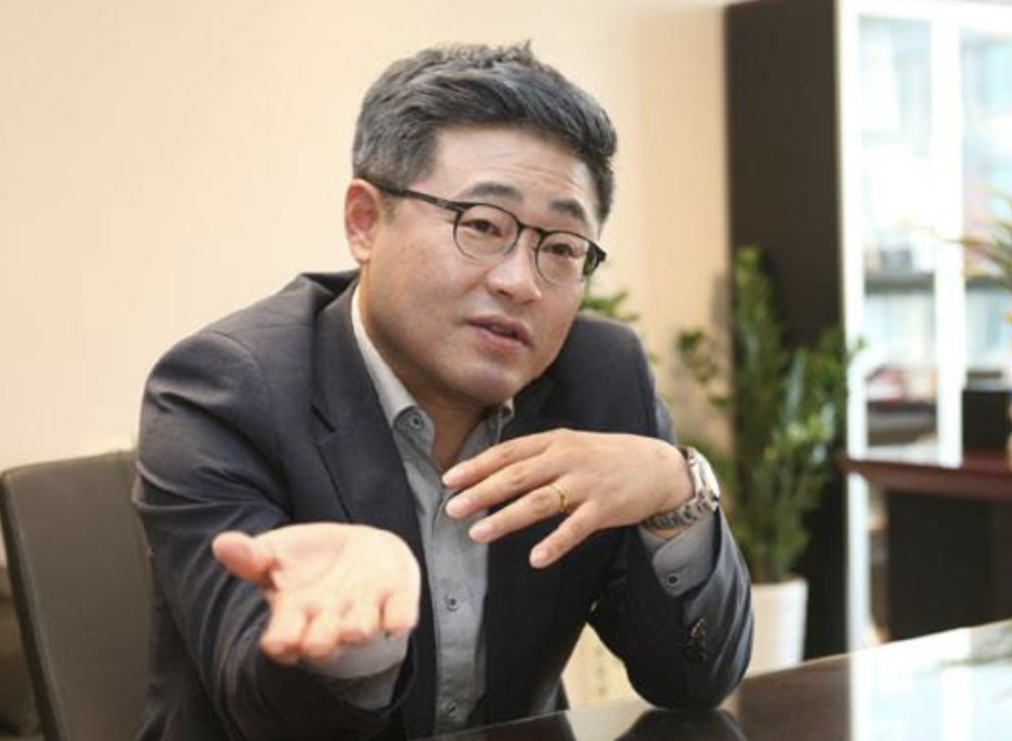 시사평론가 장성철