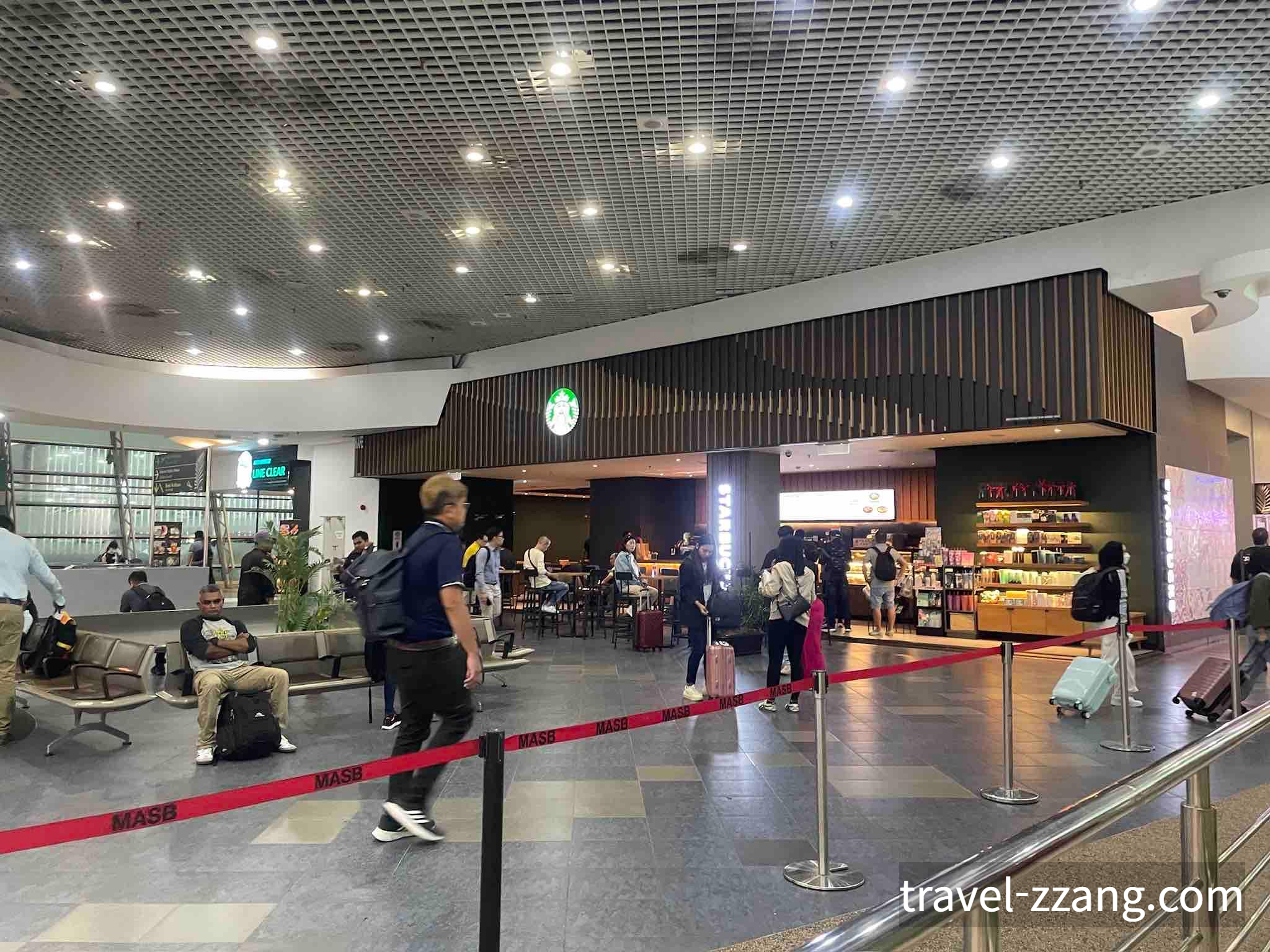 페낭국제공항 내부